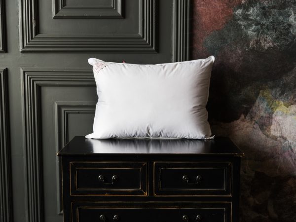 12111 мягкая подушка пуховая Grand Down 50x70