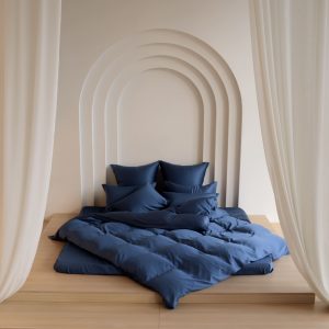 BLUE BRILLIANT GRASS