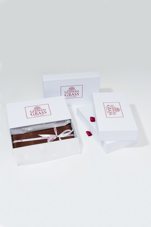 navolochka chocolate pie grass